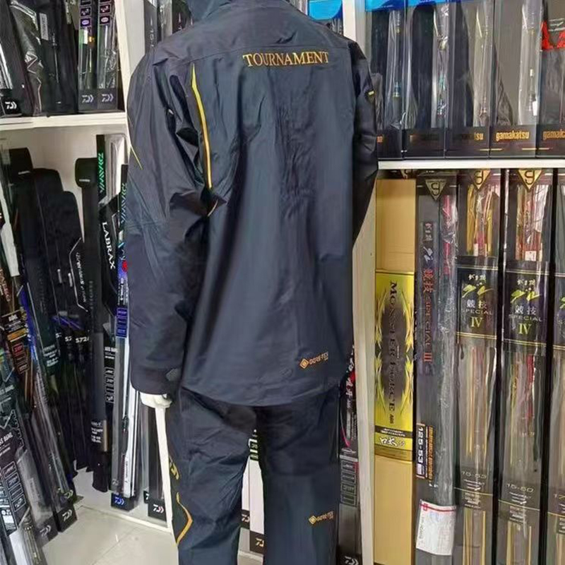 新しい男性釣りスーツ春秋屋外高密度防水ロックフィッシングレイ - Fishing Rain Suit のレビューと価格